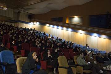 همایش دانشجویان جدیدالورود